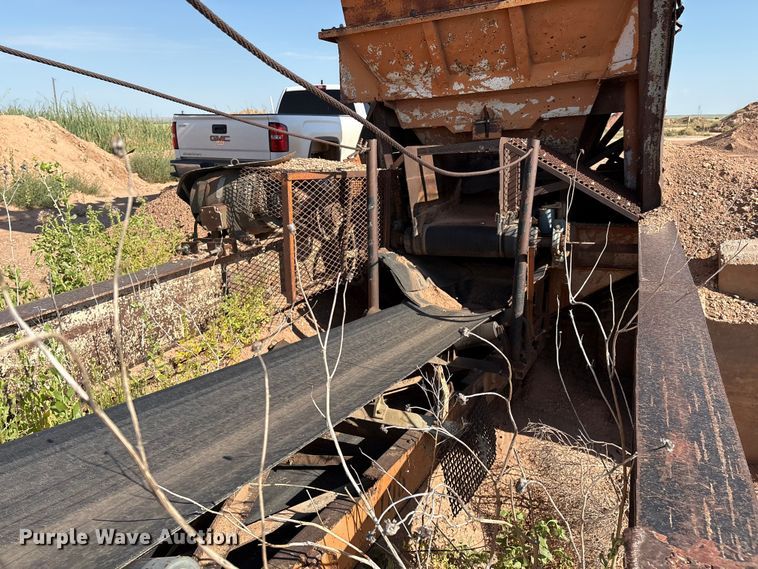 image for item EM0533 Belt feeder