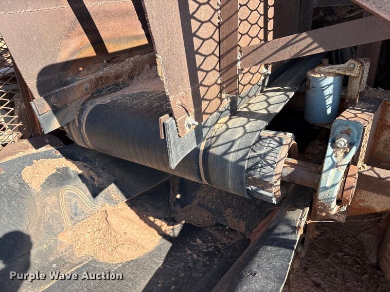 image for item EM0533 Belt feeder