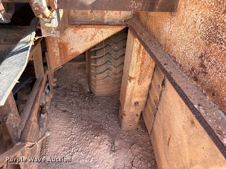 image for item EM0533 Belt feeder