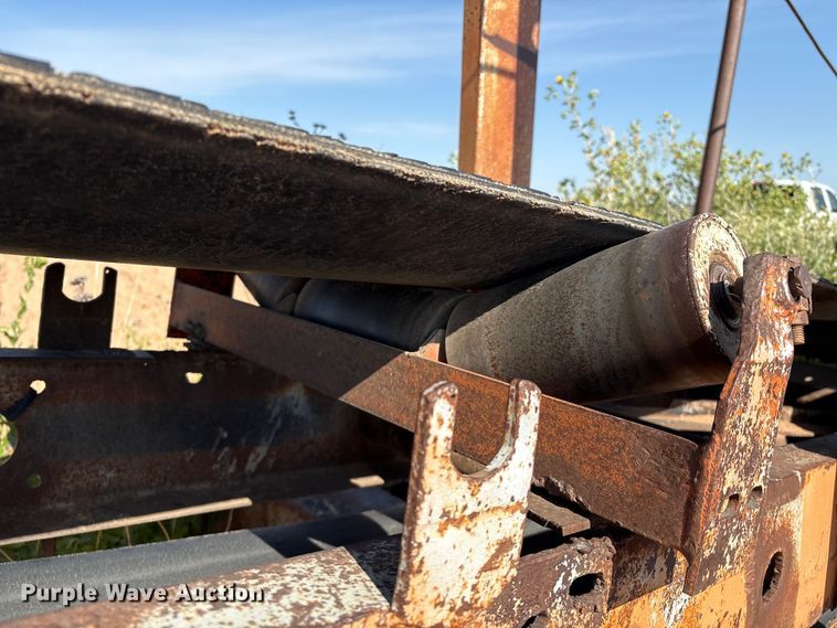 image for item EM0533 Belt feeder