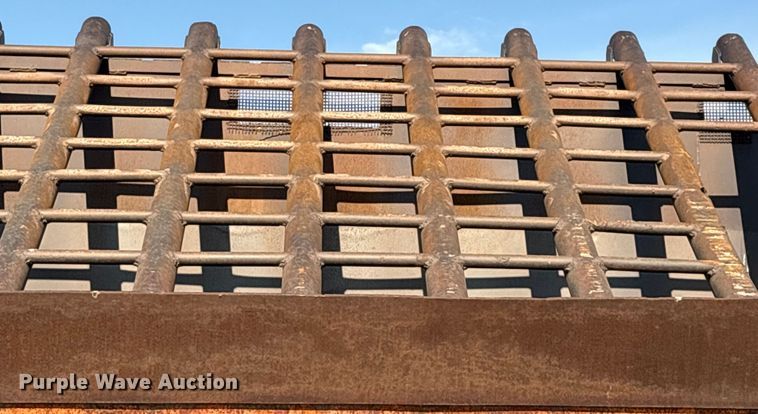 image for item EM0533 Belt feeder