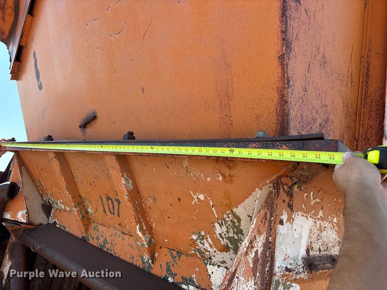 image for item EM0533 Belt feeder