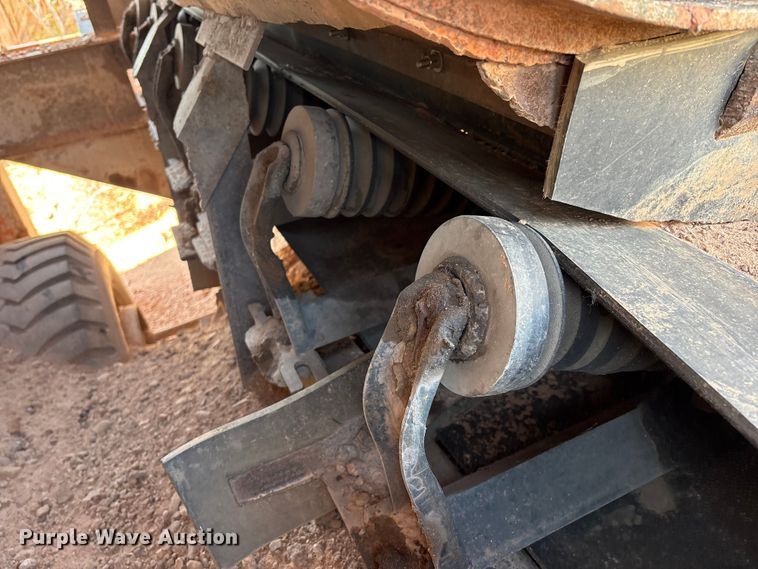 image for item EM0533 Belt feeder