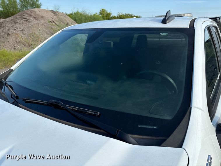 image for item EM0538 2020 Chevrolet Silverado 1500 Crew Cab pickup truck