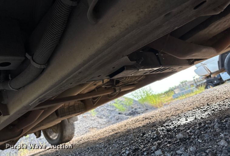 image for item EM0538 2020 Chevrolet Silverado 1500 Crew Cab pickup truck