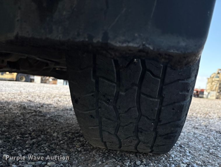 image for item EM0538 2020 Chevrolet Silverado 1500 Crew Cab pickup truck