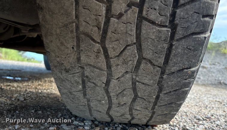 image for item EM0538 2020 Chevrolet Silverado 1500 Crew Cab pickup truck