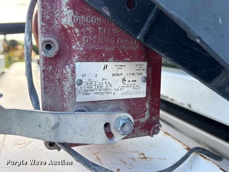 image for item EM0539 2019 Chevrolet Silverado 1500 Crew Cab pickup truck