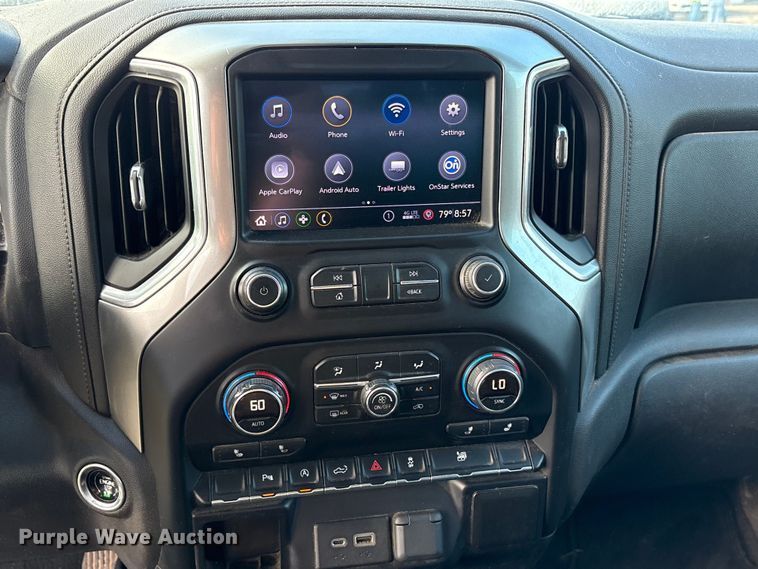 image for item EM0539 2019 Chevrolet Silverado 1500 Crew Cab pickup truck