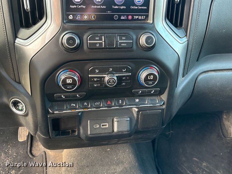 image for item EM0539 2019 Chevrolet Silverado 1500 Crew Cab pickup truck