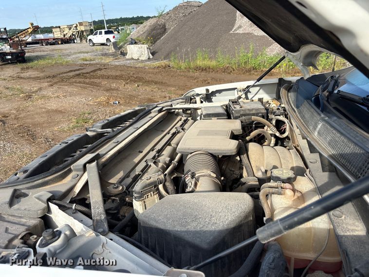 image for item EM0539 2019 Chevrolet Silverado 1500 Crew Cab pickup truck