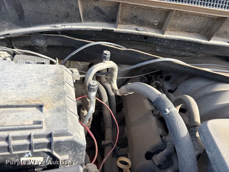 image for item EM0539 2019 Chevrolet Silverado 1500 Crew Cab pickup truck