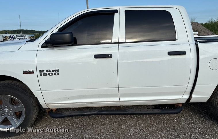 image for item EM0540 2015 Dodge Ram 1500 Crew Cab pickup truck