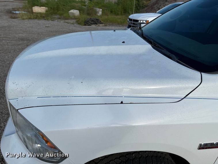 image for item EM0540 2015 Dodge Ram 1500 Crew Cab pickup truck