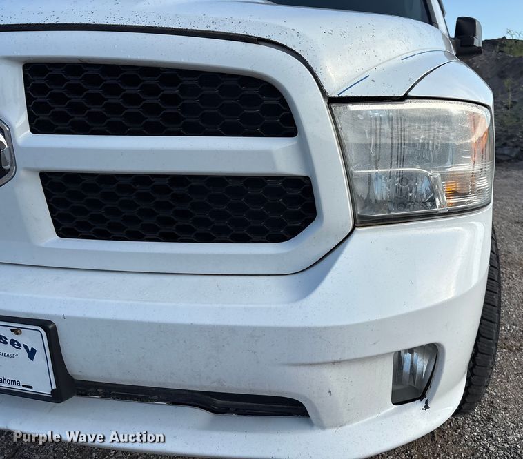 image for item EM0540 2015 Dodge Ram 1500 Crew Cab pickup truck