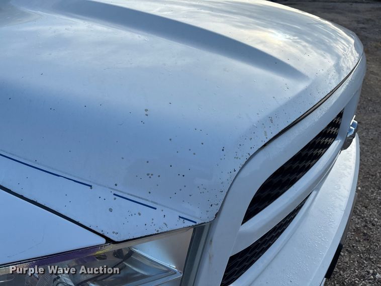 image for item EM0540 2015 Dodge Ram 1500 Crew Cab pickup truck