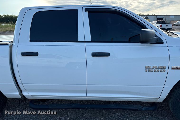 image for item EM0540 2015 Dodge Ram 1500 Crew Cab pickup truck