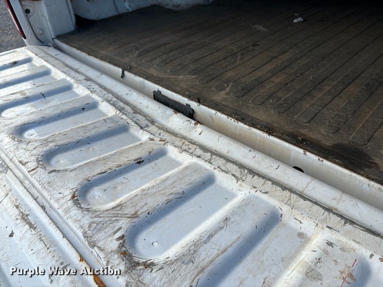 image for item EM0540 2015 Dodge Ram 1500 Crew Cab pickup truck