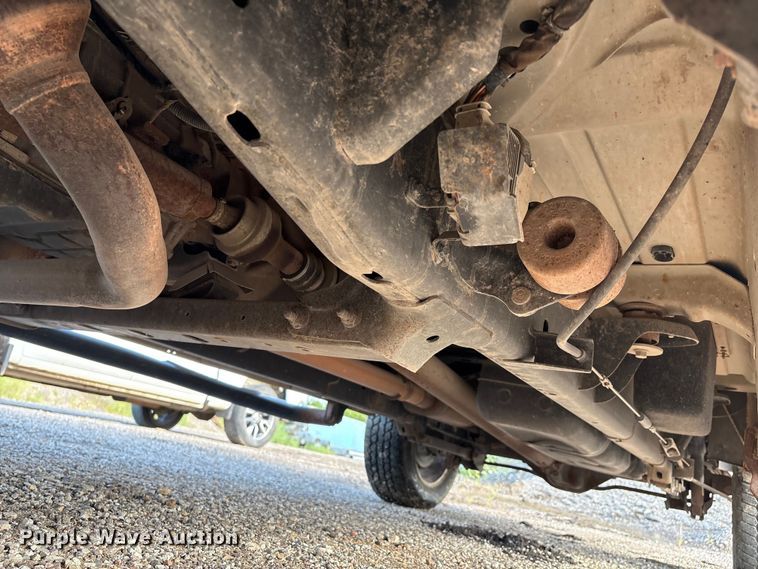 image for item EM0540 2015 Dodge Ram 1500 Crew Cab pickup truck