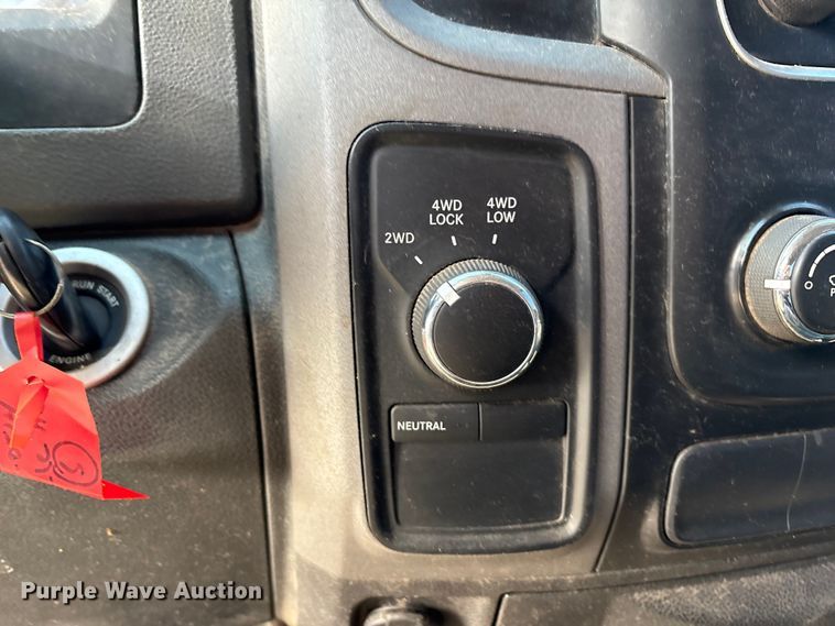 image for item EM0540 2015 Dodge Ram 1500 Crew Cab pickup truck