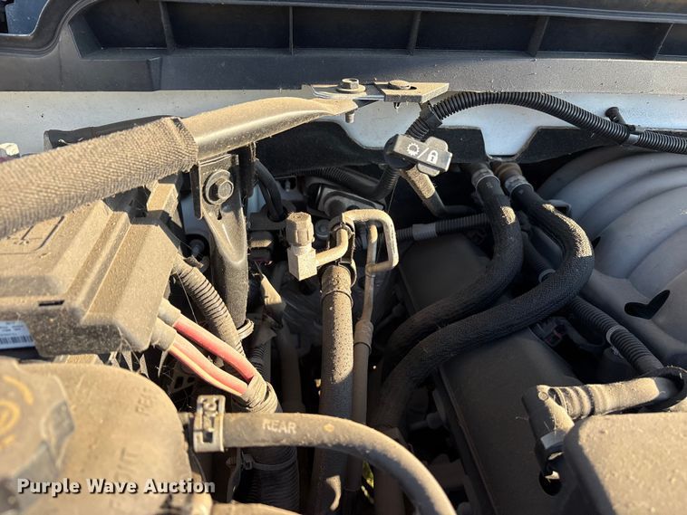 image for item EM0542 2018 Chevrolet Silverado 1500 Crew Cab pickup truck