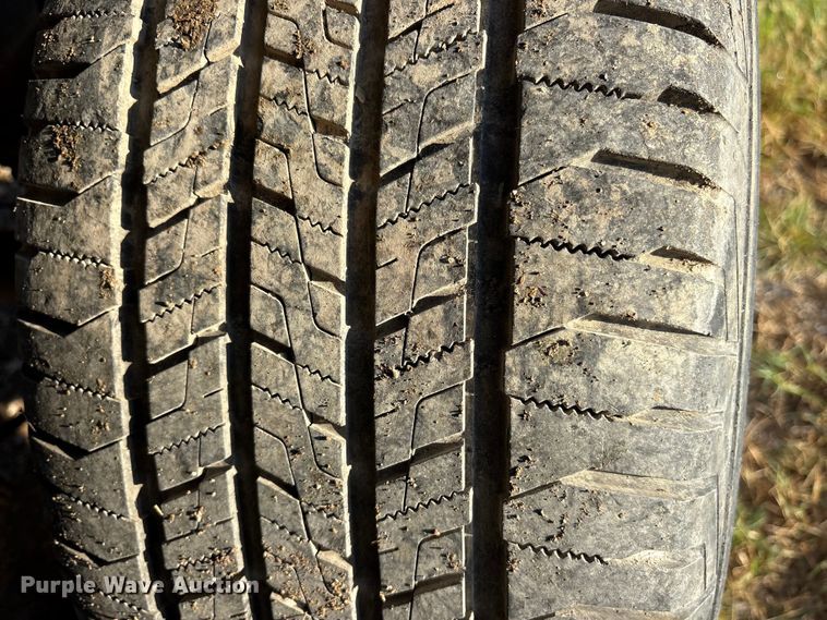 image for item EM0542 2018 Chevrolet Silverado 1500 Crew Cab pickup truck