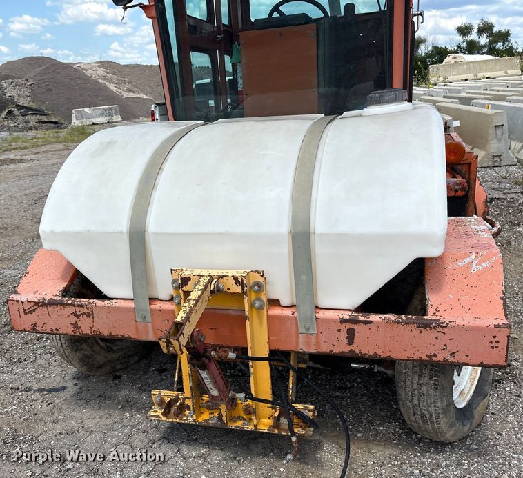 image for item EM0544 (3) Broce RJ350 brooms