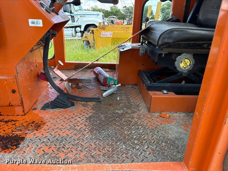 image for item EM0544 (3) Broce RJ350 brooms