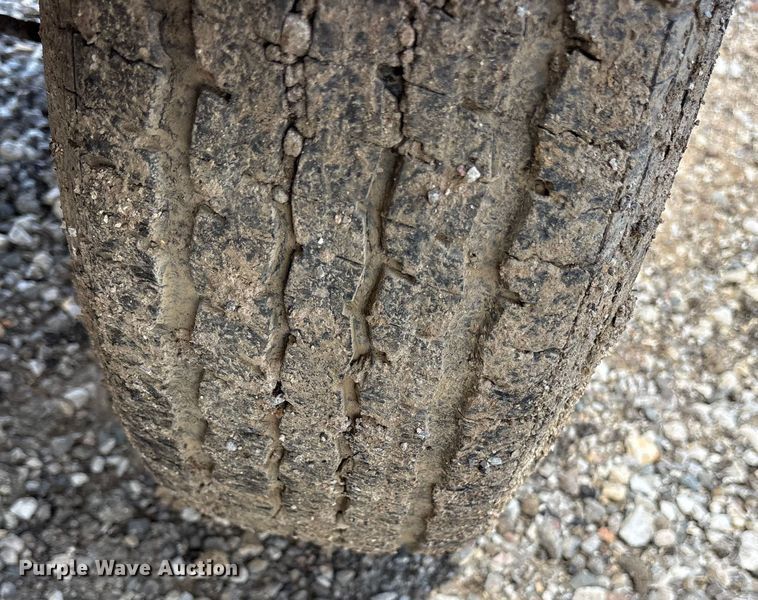 image for item EM0544 (3) Broce RJ350 brooms