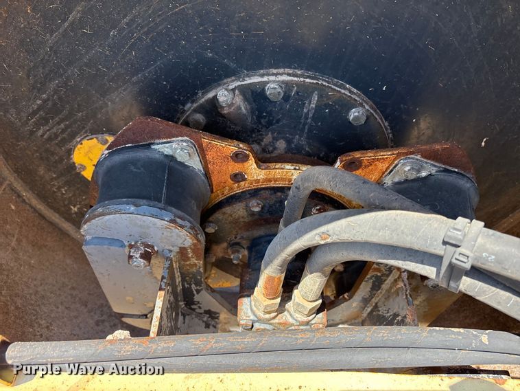 image for item EM0546 2008 Bomag BW177 PDH-40 single drum vibratory roller