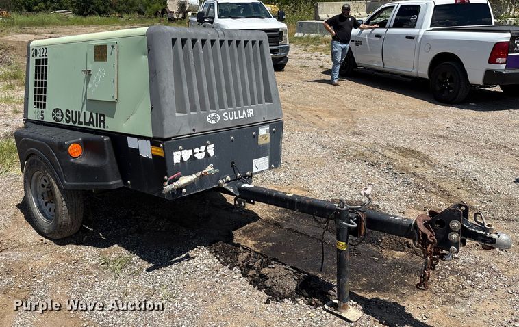 image for item EM0547 Sullair 185 air compressor