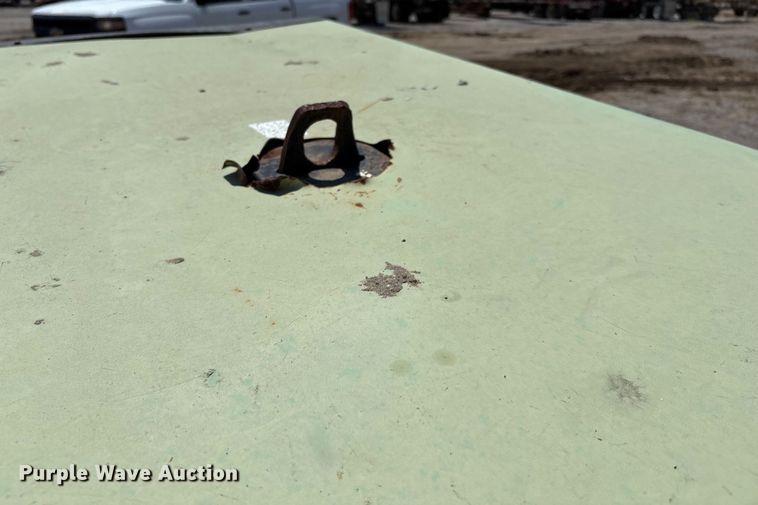 image for item EM0547 Sullair 185 air compressor