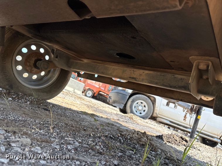 image for item EM0547 Sullair 185 air compressor