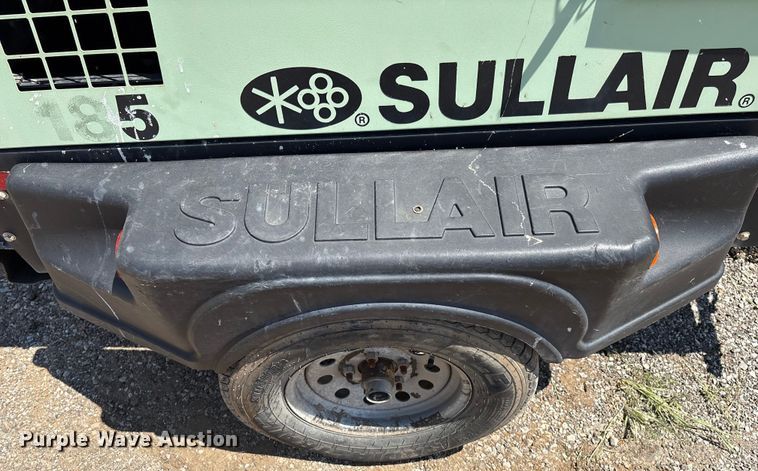 image for item EM0547 Sullair 185 air compressor