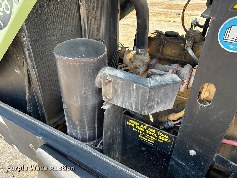 image for item EM0547 Sullair 185 air compressor