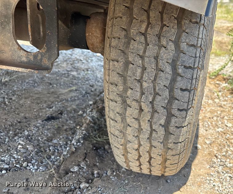 image for item EM0547 Sullair 185 air compressor