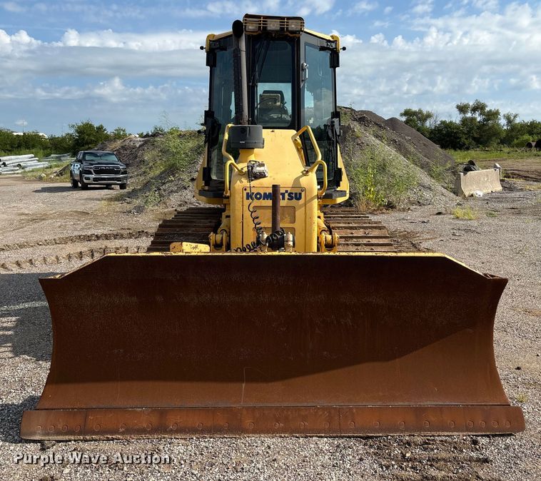 TOPADOR FRONTAL 2013 KOMATSU D51EX22