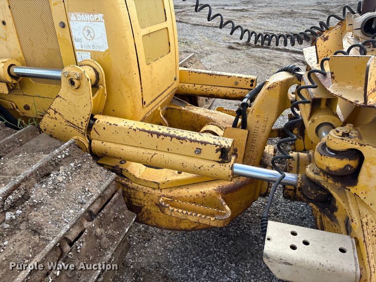 image for item EM0559 2013 Komatsu D51EX-22 dozer
