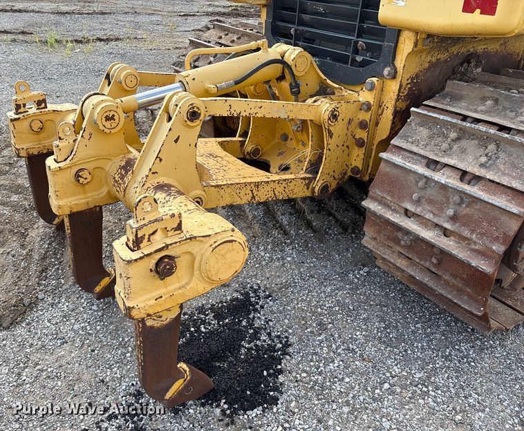 image for item EM0559 2013 Komatsu D51EX-22 dozer