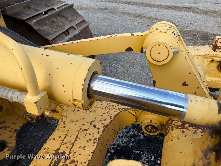 image for item EM0559 2013 Komatsu D51EX-22 dozer