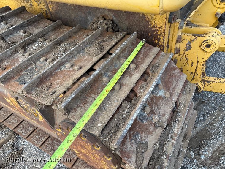 image for item EM0559 2013 Komatsu D51EX-22 dozer