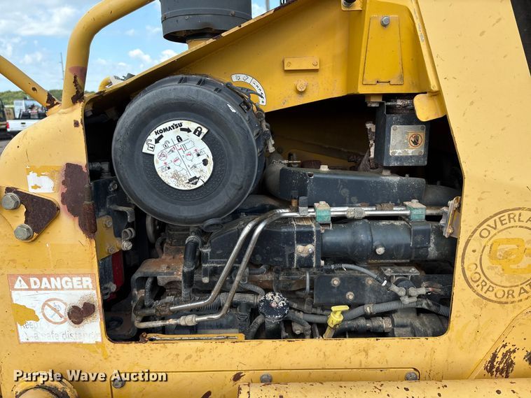 image for item EM0559 2013 Komatsu D51EX-22 dozer