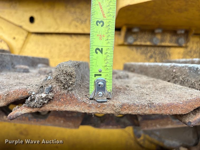 image for item EM0559 2013 Komatsu D51EX-22 dozer