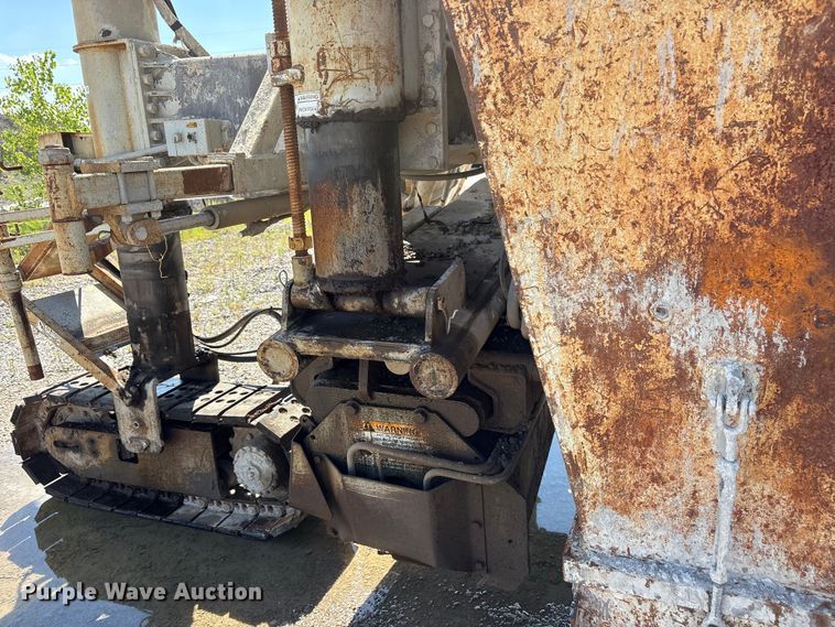 image for item EM0562 1999 Power Curber 5700B curb machine