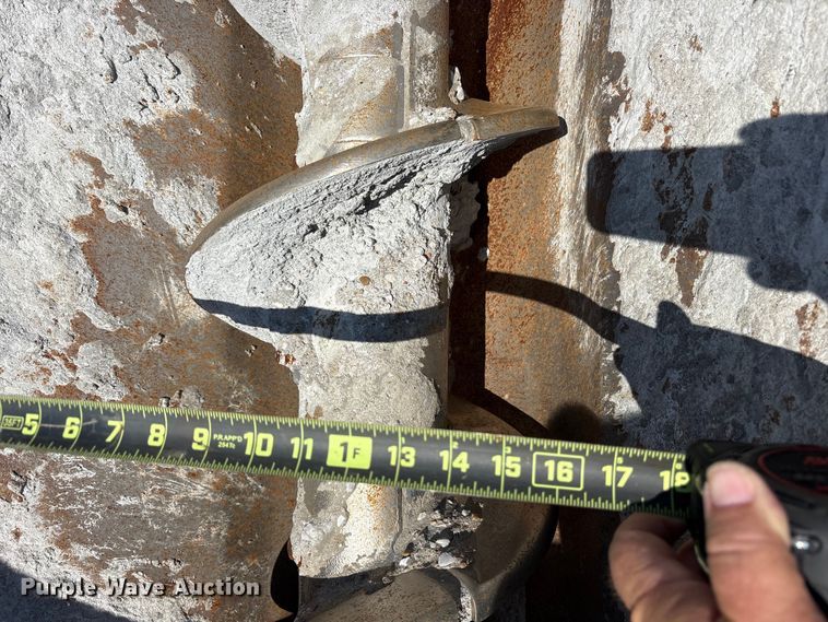 image for item EM0562 1999 Power Curber 5700B curb machine