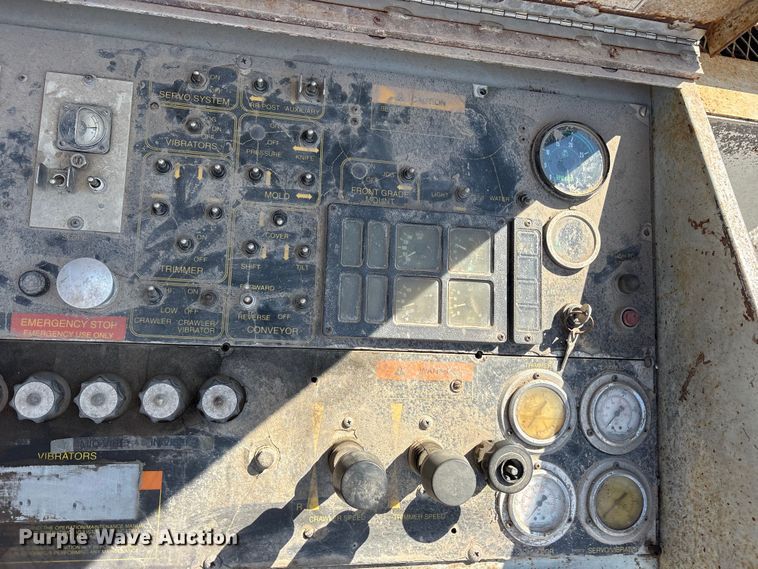 image for item EM0562 1999 Power Curber 5700B curb machine