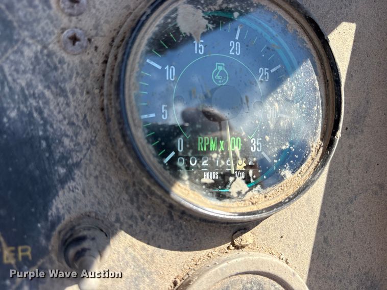 image for item EM0562 1999 Power Curber 5700B curb machine