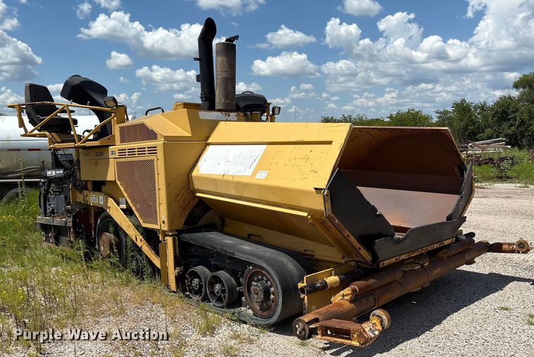image for item EM0563 Caterpillar AP1055D paver