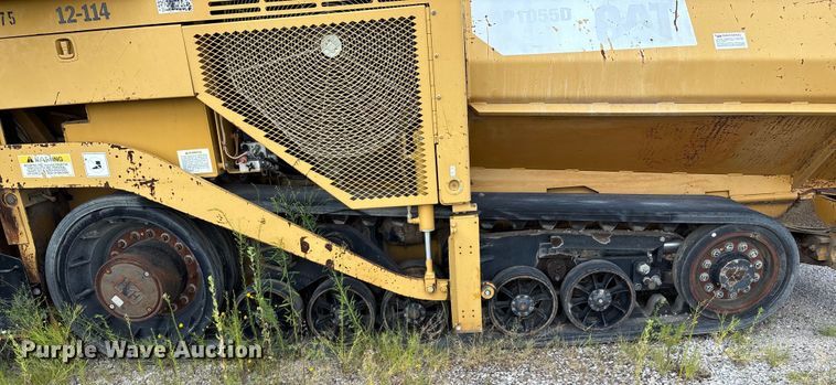 image for item EM0563 Caterpillar AP1055D paver