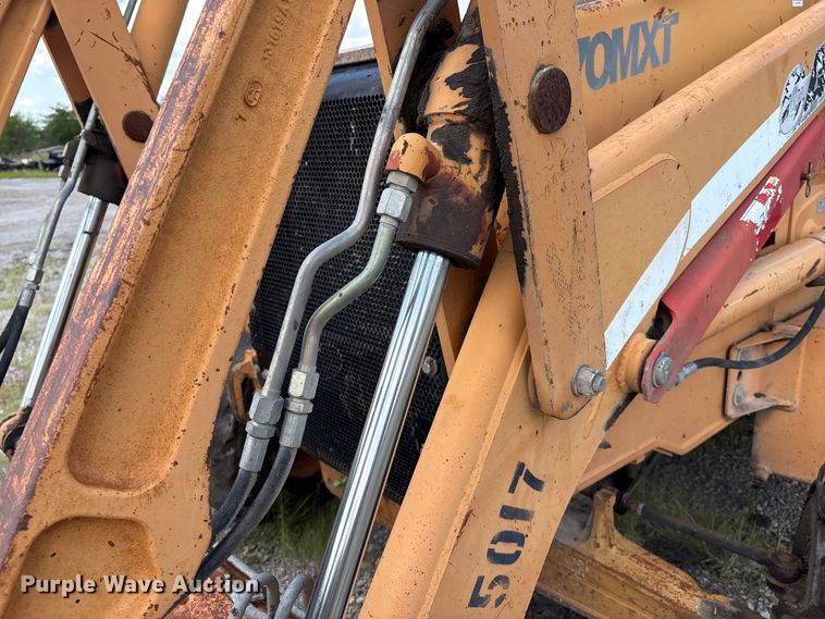 image for item EM0564 2005 Case 570MXT landscape tractor